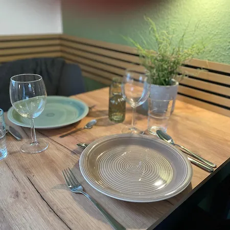 Wolfsbutze - Zentrales Motto Appartement *